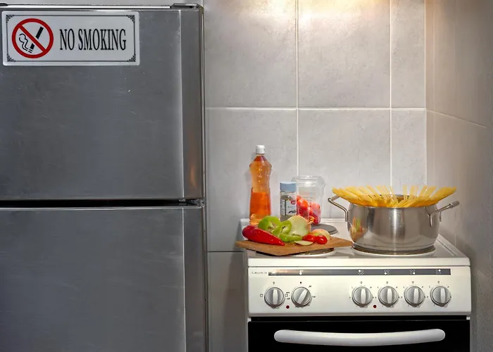 Ballas View 公寓 *